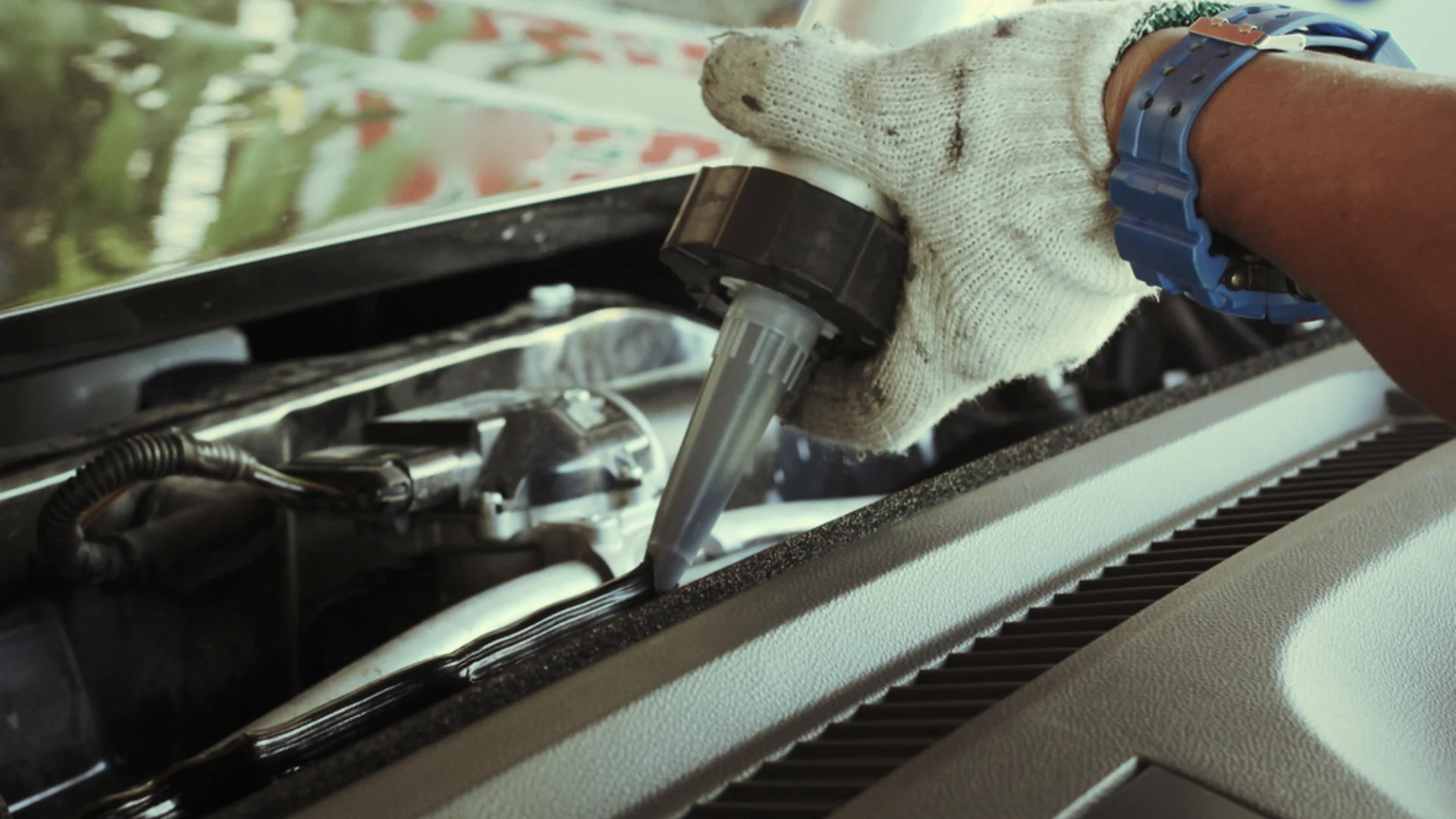 Windshield repair, (2)